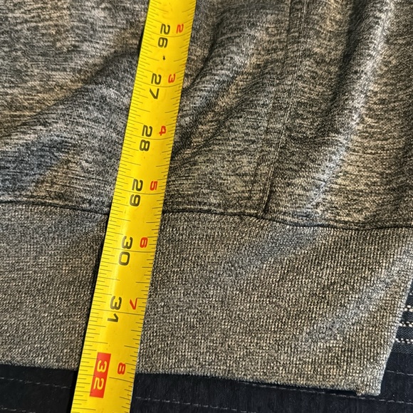 Fanatics Tampa Bay Buccaneers Hoodie.  Size 3XL. Like New - Picture 9 of 9